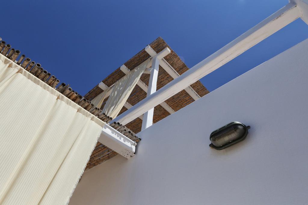 La Maison Blanche Agios Stefanos  Exterior photo